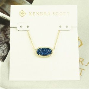 Kendra Scott necklace